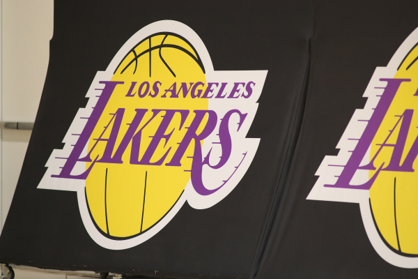 体坛联播｜斯帕莱蒂出任尤文主帅，NBA批准沃尔特收购湖人
